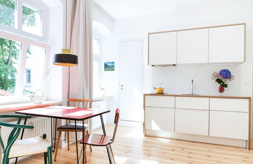 Prenzlauer Berg Apartment | Sunny boutique studio in the center of Berlin