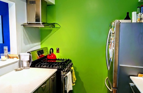 North Shoal Creek Condo | Sunny Condo in North Central Austin