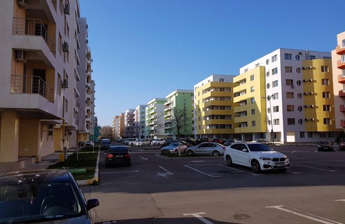 Constanta Apartment | Sunny Day Apartment Summerland Mamaia