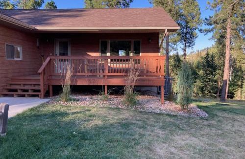Sturgis House | Sunny Day Hideaway