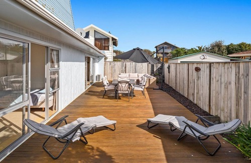 Ohope House | SUNNY DAZE - OHOPE HOLIDAY HOME, family friendly in Ohope Beach