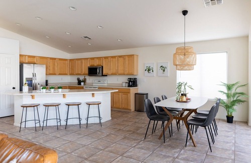 El Mirage House | Sunny Desert Escape with Heated POOL! Near Spring Training, Stadium & Westgate