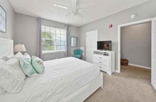 Miramar Beach Apartment | Sunny escape in Miramar Beach