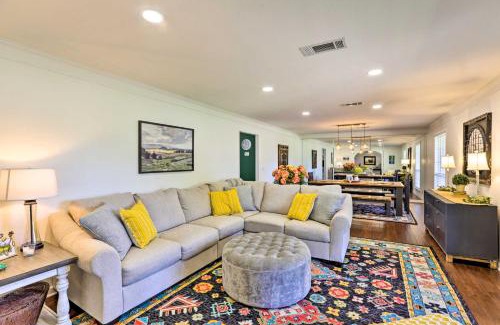 Marianna House | Sunny Florida Abode - Patio, Pool, and Fire Pit