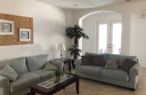 Harris House | Sunny Florida At Its Finest