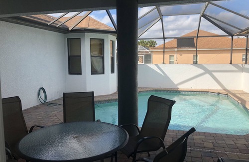Harris House | Sunny Florida at its finest