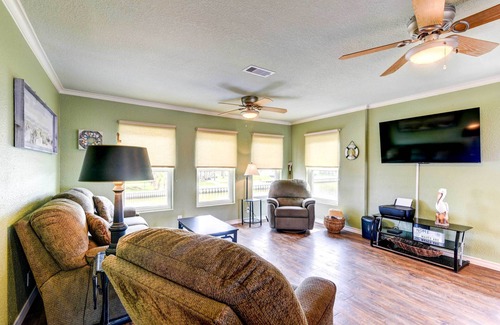 Freeport House | Sunny Freeport Home on Canal: Fish On-Site!