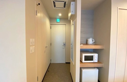 Sugamo Hotel | Sunny Fully equipped with Wifi Spacious family r/Toshima-ku Tokyo