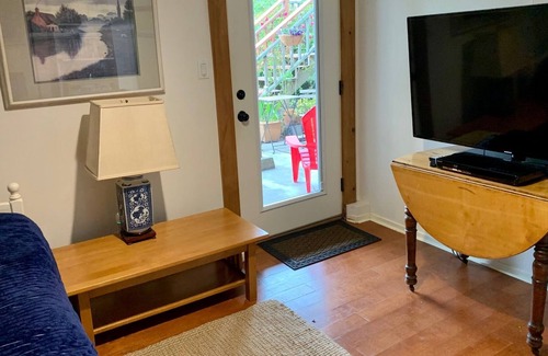 Richmond District Apartment | SUNNY GARDEN APARTMENT - SLEEPS 3+, NEAR GOLDEN GATE PARK