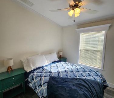 Fort Myers Beach House | Sunny Gulf Coast Getaway-Near Beach-Shared Pool!
