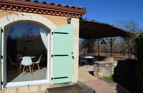Lalbenque House | Sunny holiday in the quiet countryside with pool.