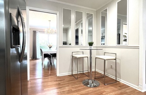 Greater Northdale House | Sunny Home with Pool & Ping Pong