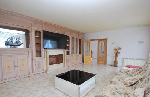Cabrils Apartment | Sunny house