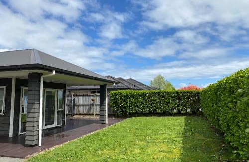 Papakura House | Sunny House