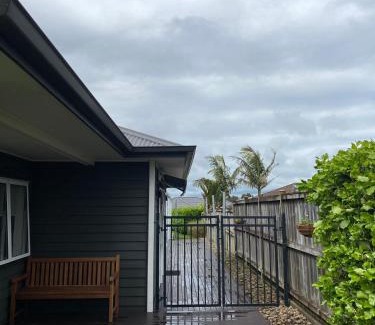 Papakura House | Sunny House