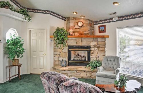 La Verkin Apartment | Sunny La Verkin Studio - 20 Mi to Zion Natl Park!