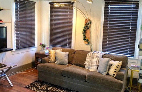 Midtown Condo | Sunny Nest In Starland Arts District