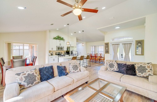 Palm Bay House | Sunny Palm Bay Home w/Screened Porch Near Beaches