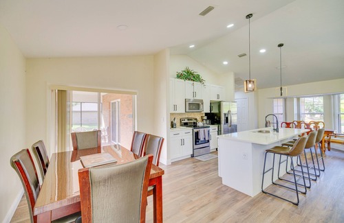 Palm Bay House | Sunny Palm Bay Home w/Screened Porch Near Beaches