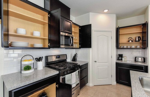 Folsom House | Sunny Retreat on Gate Lane - Perfect Getaway for Relaxation and Fun #41384