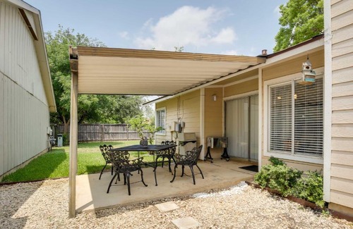 New Territories House | Sunny San Antonio Home with Backyard and Patio!