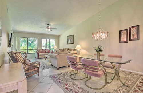 Sarasota Villa | Sunny Sarasota Villa with Lanai Less Than 5 Mi to Beach