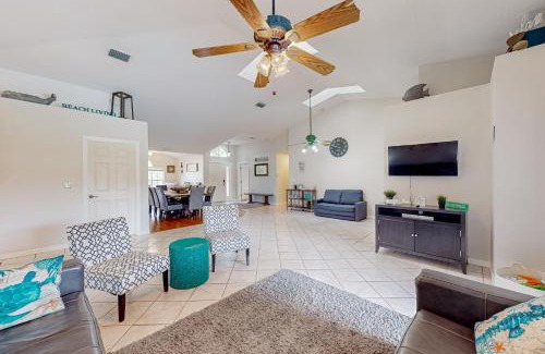Sebastian Highlands House | Sunny Sebastian