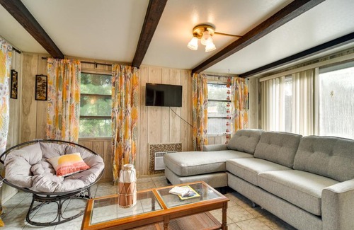 Seminole House | Sunny Seminole Retreat with Patio, Near Beaches!