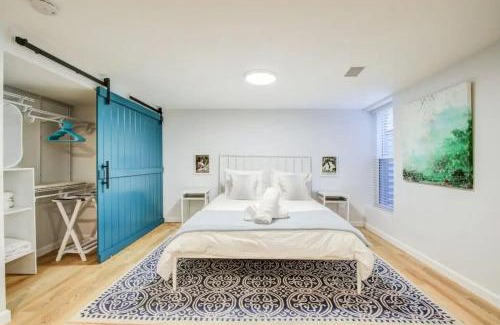Crestwood Apartment | SUNNY, SERENE & CENTRALLY-Located STUDIO *PRIVACY *COMFORT *5-STARS