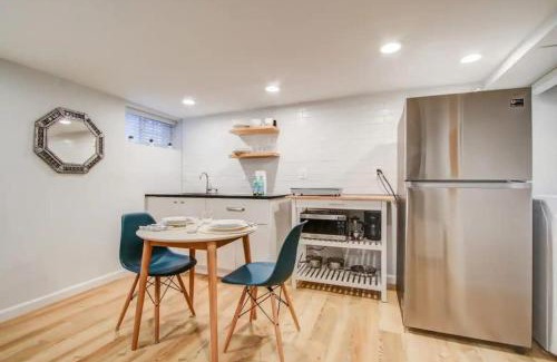 Crestwood Apartment | SUNNY, SERENE & CENTRALLY-Located STUDIO *PRIVACY *COMFORT *5-STARS