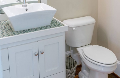 Cape Charles House | Sunny Side Up: 4 BR, 4 BA House in Cape Charles, Sleeps 10