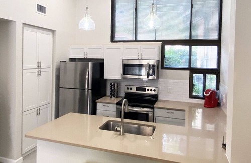 Tucson Condo | Sunny & Spacious 1 BD Quiet Condo