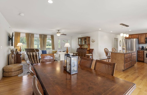 Westbrook House | Sunny spot minutes from Portland
