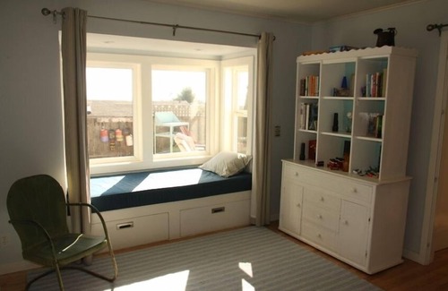 Stinson Beach House | Sunny Stinson Beach - Hot Tub, Fireplace, Garden and Fire Pit