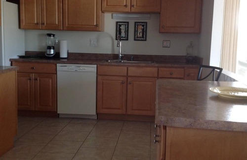 Sun City West House | Sunny, SUN CITY WEST ~ FURNISHED, PD UTLS, 4 + 5 or more MONTH'S RENTAL only!