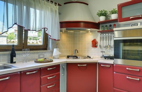 Barbariga House | Sunny villa 500 meters to beach with private pool
