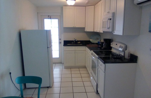 Greater Northdale House | Sunny warm private secure apartment