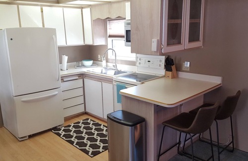 Tucson House | Sunny Warm Winter Escape. Pool/s, Golf, so much more.