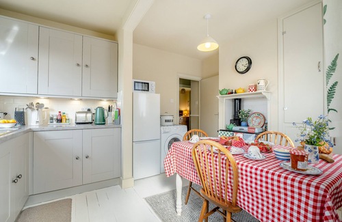 Burmarsh House | Sunnycroft - Two Bedroom House, Sleeps 3