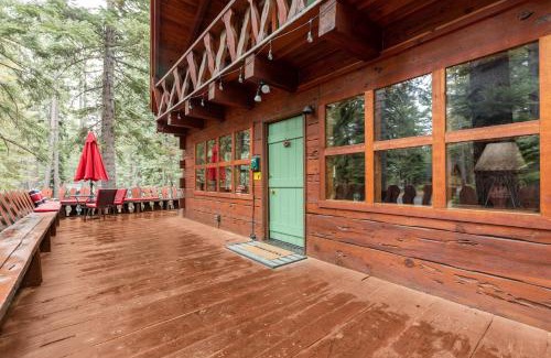 Pineland House | Sunnyside by AvantStay Charming Lake Tahoe Chalet on Tahoes West Shore