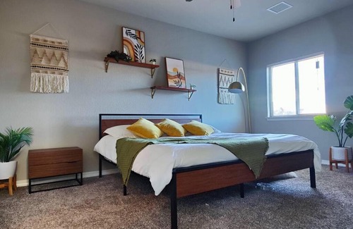 Anthony House | Sunnyside Home - Anthony TX