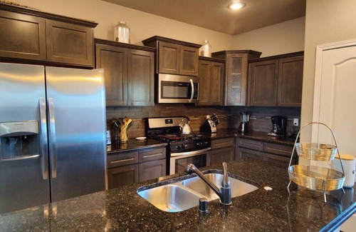 Anthony House | Sunnyside Home - Anthony TX