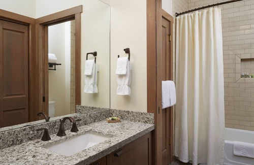 Sunnyside Hotel | Sunnyside Restaurant & Lodge