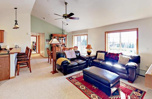 Steamboat Springs Apartment | Sunray Meadows 308