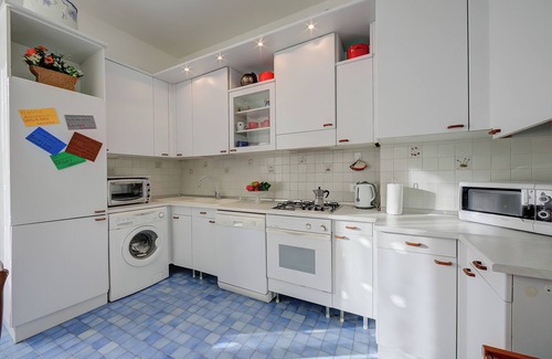 Imperia Apartment | Sunrise Apartment Seaview