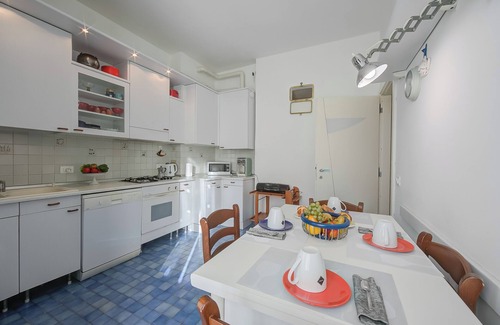Imperia Apartment | Sunrise Apartment Seaview