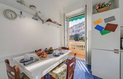 Imperia Apartment | Sunrise Apartment Seaview