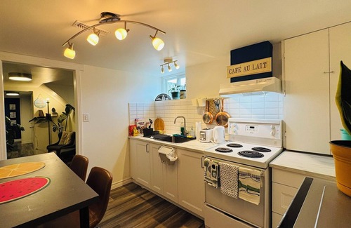 Woodbine Gardens Bed & Breakfast | Sunrise BnB