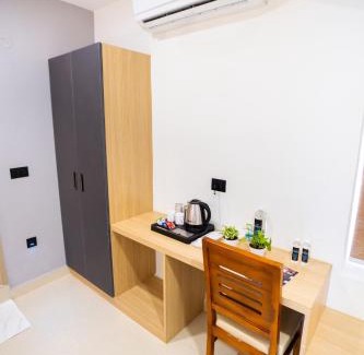 SR Nagar Hotel | Sunrise Business Hotel