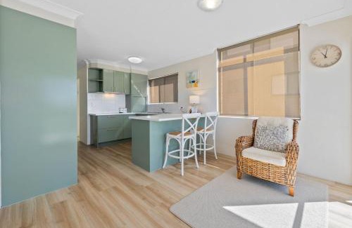 Kingscliff House | Sunrise by the Sea 1 - Oceanview Apartment